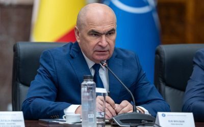 Ilie Bolojan, prim-ministrul demis, avertizează că o nouă lege a salarizării ar putea fi blocată în lipsa unui acord politic, un scenariu care ar pune România în pericol de a pierde 770 de milioane de euro și ar transmite un semnal negativ privind stabilitatea financiară a țării