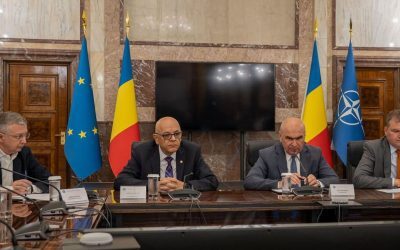 Premierul demis ILIE BOLOJAN a tras la răspundere prefecții și responsabilii proiectelor finanțate din fonduri europene, amenințându-i cu rambursarea banilor sau cu suportarea costurilor din bugetele locale pentru investițiile nefinalizate la termen