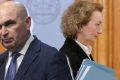 Bolojan, reacție la scandalul cu șefa CCR: „Acțiune propagandistică” Premierul ILIE BOLojan a oferit primele declarații pe marginea scandalului generat de întâlnirea sa cu SIMINA TĂNĂSESCU, președintele Curții Constituționale (CCR)