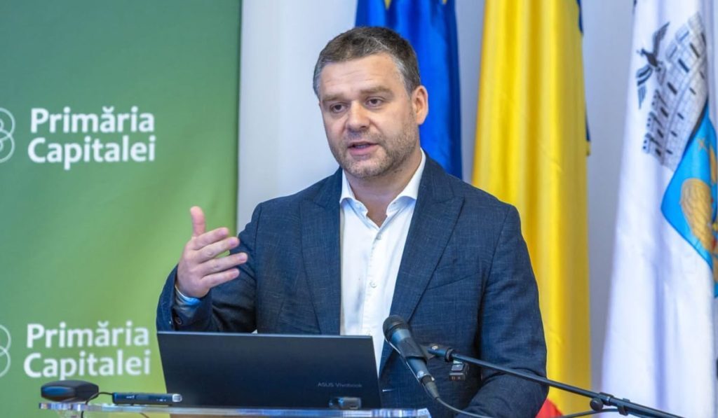 Ciprian Ciucu regretă candidatura pentru Primăria București Ciprian Ciucu, actualul primar general al Bucureștiului, a declarat recent că regretă decizia de a candida pentru funcția pe care o ocupă, considerând că, din punct de vedere personal, ar fi fost mai avantajos să rămână primar de sector