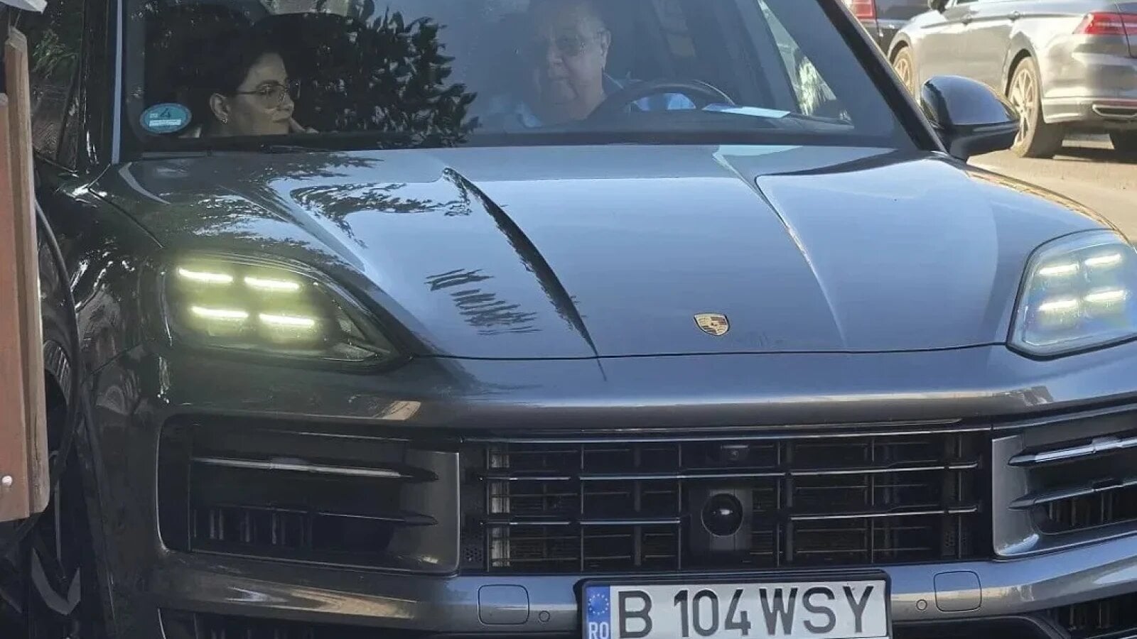 Cristina Trăilă, secretar general adjunct al Guvernului, a fost adusă la sediul DNA Iași cu o mașină aparținând firmei Moldopan Concept Solution SRL, controlată de omul de afaceri Constantin Cuciureanu