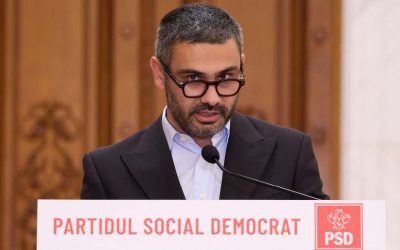 Manole critică absența lui Mureșan la negocierile pentru Legea salarizării Florin Manole a declarat că va merge marți la consultări cu o concluzie pe tema Legii salarizării și a invitat eurodeputatul Siegfrid Mureșan să participe, exprimându-și surprinderea că acesta nu și-ar face timp, având în vedere interesul pentru PNRR și fondurile europene