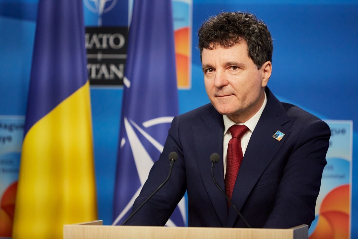 Președintele Klaus Iohannis a cerut reexaminarea unei legi privind scoaterea unor suprafețe din ariile naturale protejate, invocând necesitatea unei analize de fond a oportunității și eficienței legislative, precum și consolidarea garanțiilor de protecție a mediului