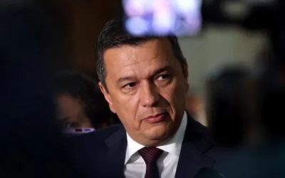 Grindeanu anunță stagnare în negocierile pentru formarea Guvernului Președintele PSD și al Camerei Deputaților, Sorin GRINDEANU, a declarat luni că nu există nicio noutate în discuțiile privind formarea unui nou Executiv, în ciuda unor informații apărute în spațiul public despre o posibilă întâlnire a sa cu Nicușor Dan