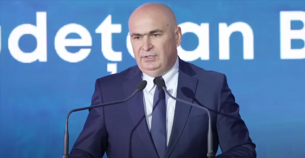 Premierul Ilie Bolojan a anunțat, în cadrul unei conferințe de presă, adoptarea unui pachet de hotărâri guvernamentale, printre care se numără și planurile de pregătire pentru diverse riscuri