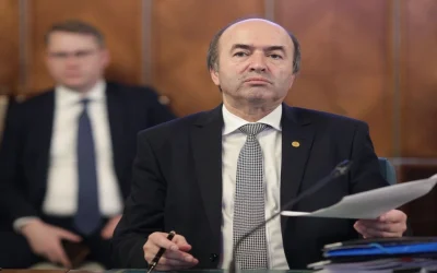 Tudorel Toader, fost ministru al Justiției și judecător constituțional, atrage atenția asupra legalității măsurilor adoptate de Guvernul demis, prin care se permite limitarea consumului de energie electrică pentru marii consumatori