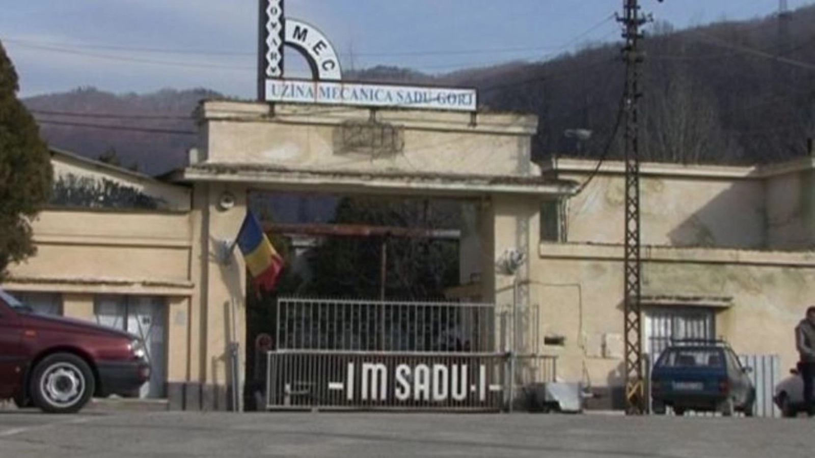 Ministrul interimar al Apărării, Radu Miruță, a efectuat miercuri o vizită la Uzinele Mecanice Sadu I și II din Bumbești-Jiu, județul Gorj