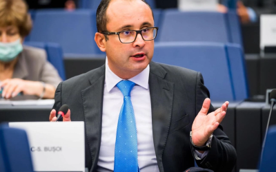 Secretarul de stat Cristian Bușoi a recunoscut că românii plătesc, în prezent, tarife mai mari pentru energie comparativ cu alte țări din regiune