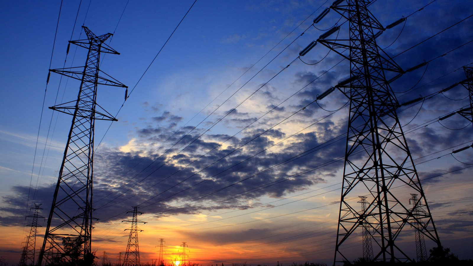 Guvernul a aprobat, în ședință extraordinară, permiterea limitării în tranșe a consumului de energie electrică pentru sectorul privat, ca măsură de urgență
