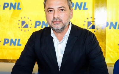Secretarul general al PNL, DAN MOTREANU, îl acuză pe liderul PSD, SORIN GRINDEANU, de incoerență în privința reformei administrației publice, afirmând că acesta își ajustează poziția în funcție de interese