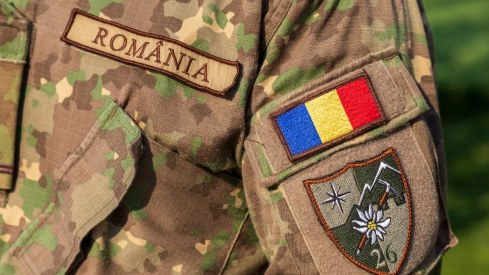 Vicepremierul și ministrul Apărării, Radu Miruță, a dezvăluit o confruntare internă majoră în procesul de modernizare a Armatei Române