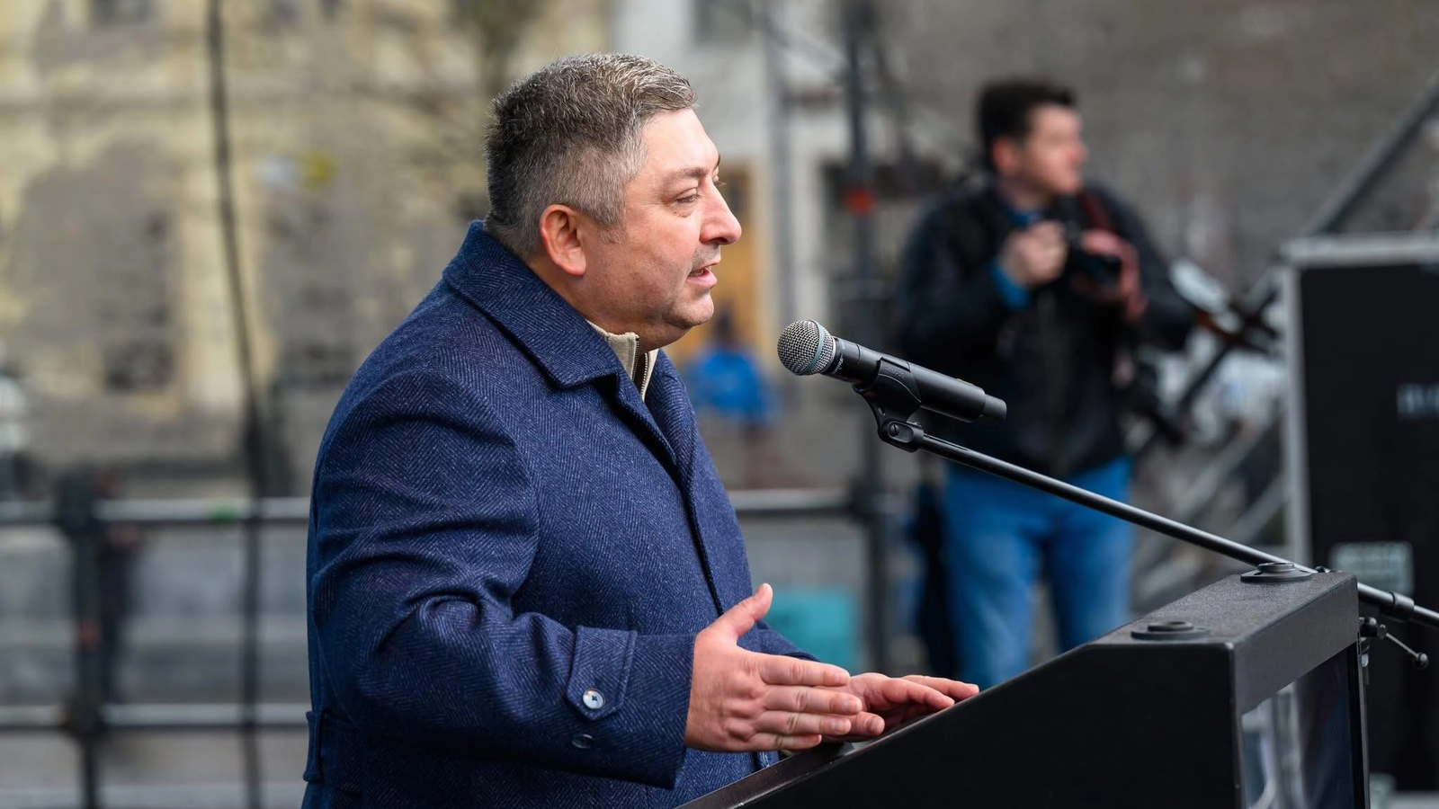 Președintele Consiliului Județean Cluj, Alin Tișe, lansează unul dintre cele mai dure atacuri de până acum din interiorul PNL împotriva actualei conduceri a partidului și a politicilor promovate în ultimul an