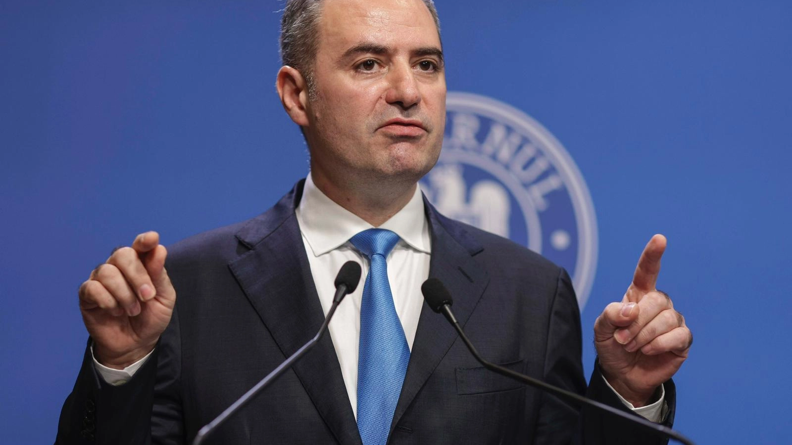 Piețele financiare au reacționat pozitiv după ce agenția de rating Moody’s a confirmat vineri, 7 august, ratingul suveran al României la Baa3, ultima treaptă din categoria „investment grade”, menținând însă perspectiva negativă