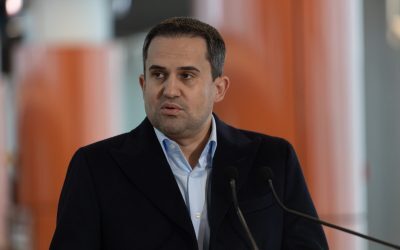 Fostul ministru al Transporturilor, CIPRIAN ȘERBAN, ridică alarma privind un posibil blocaj al cerealelor românești în silozuri, invocând prioritatea acordată, în transporturi, produselor din Ucraina