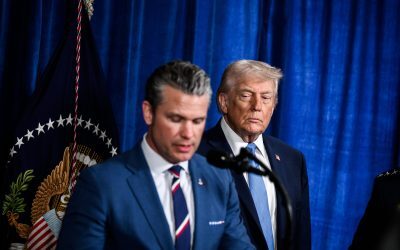 Trump neagă zvonurile despre penuria de muniție și amenință scurgerile de informații Președintele Donald Trump a negat vehement informațiile apărute în presa americană, conform cărora SUA s-ar confrunta cu o penurie severă de muniție