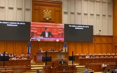 Ministrul interimar al Apărării, RADU MIRUȚĂ, cere introducerea de urgență pe ordinea de zi a Camerei Deputaților a legii împotriva dezinformării, invocând atacul asupra unei ambulanțe la Cluj ca un exemplu al pericolelor pe care le generează falsurile răspândite pe internet