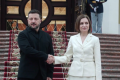Zelenski LA CHIȘINĂU PENTRU ANIVERSAREA INDEPENDENȚEI MOLDOVEI Președintele Ucrainei, VOLODIMIR Zelenski, a ajuns joi la Chișinău