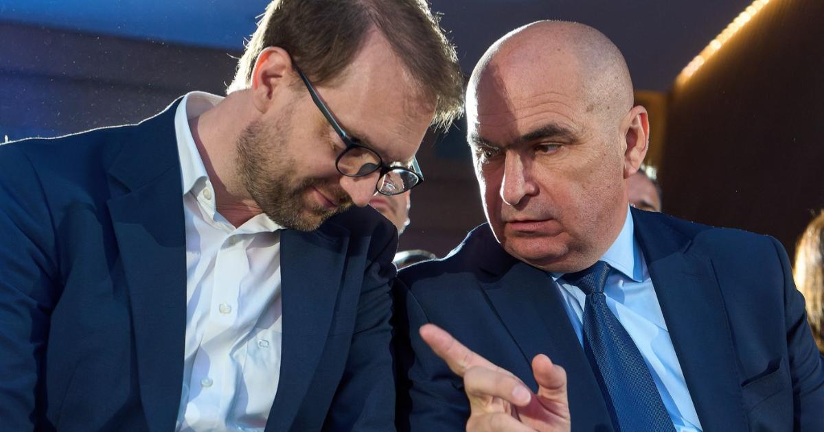 Premierul spune că România trebuie să adopte până la sfârșitul lunii legile asumate prin PNRR pentru a evita pierderea unor fonduri europene și afectarea credibilității țării