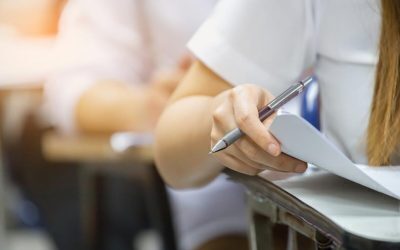 Amânare pentru admiterea la liceu: Proiect de lege dezbătut în Senat Senatul României se pregătește să dezbată și să voteze un proiect legislativ ce vizează amânarea implementării noului sistem de admitere la liceu și de evaluare națională