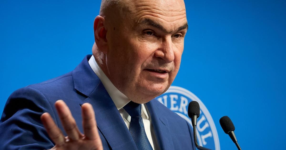 PSD, PNL, USR şi UDMR nu au ajuns la un consens politic Partidele politice PSD, PNL, USR şi UDMR nu au reușit să ajungă la un acord politic și social privind legea salarizării, o decizie care duce la pierderea a 770 de milioane de euro din fondurile europene prin PNRR