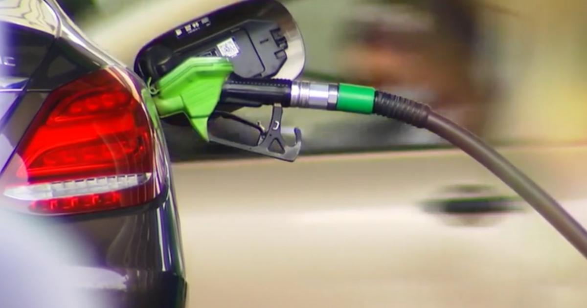 Situația aprovizionării cu carburanți, în dezbatere Autoritățile române au purtat discuții cu reprezentanți ai companiilor petroliere și ai distribuitorilor de carburanți pentru a identifica soluții menite să eficientizeze transportul de combustibil către depozitele din întreaga țară, cu un accent deosebit pe regiunea de vest a țării