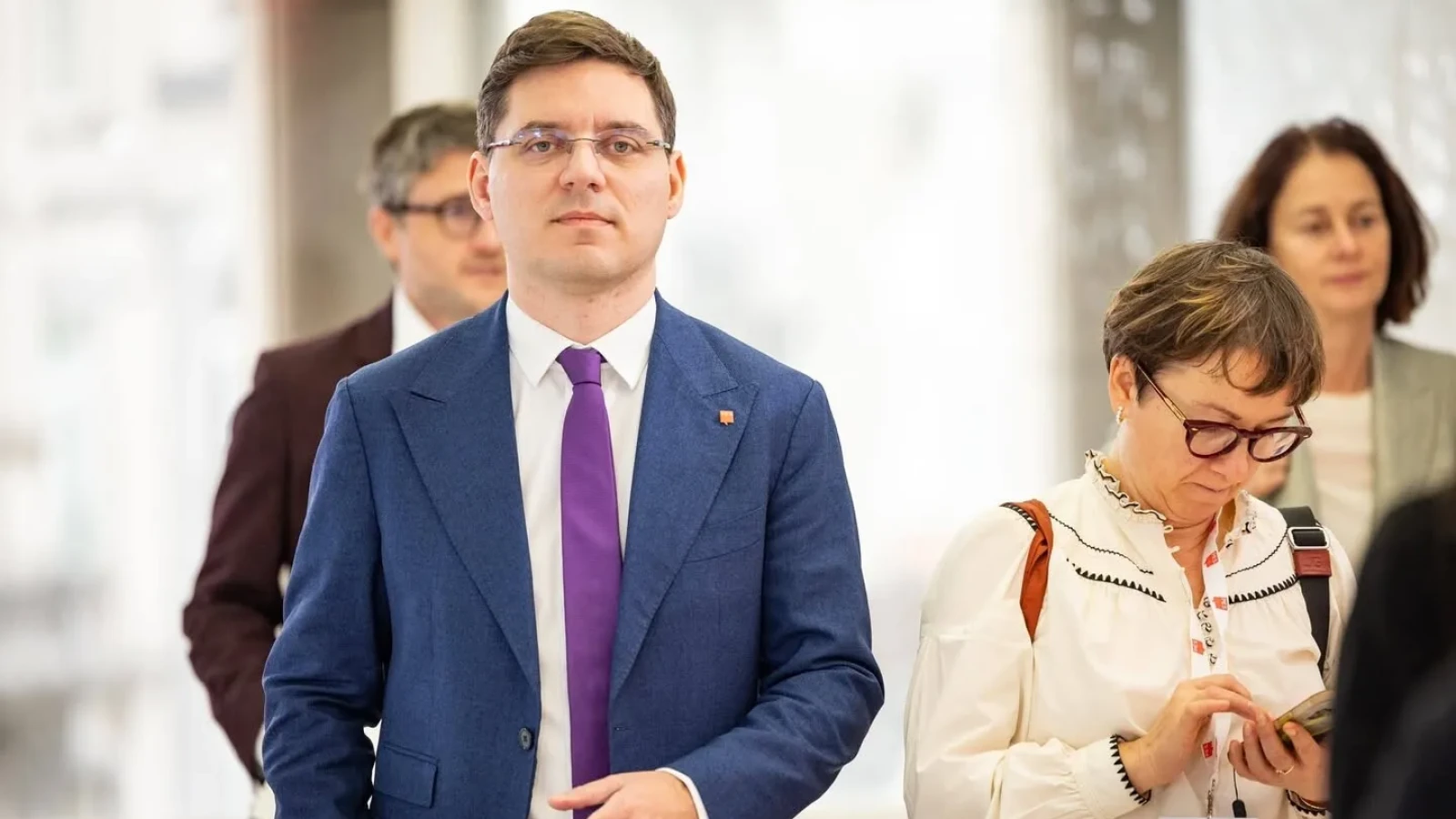 Europarlamentarul Victor Negrescu a solicitat oficial Comisiei Europene să intervină de urgență pentru a proteja consumatorii și economia României, afectate de seceta severă și de debitele scăzute ale Dunării