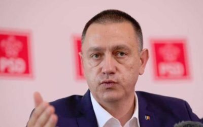 Mihai Fifor respinge categoric numirea lui Siegfried Mureșan ca premier Mihai Fifor, lider PSD, a lansat critici vehemente la adresa propunerii ca Siegfried Mureșan să preia funcția de prim-ministru, afirmând că nu ar vota niciodată ca țara să fie „dată pe tavă” unui individ pe care îl consideră a fi un produs al unui sistem politic ce servește interese străine