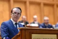 Datoria publică a României riscă să depășească 100% din PIB în 15 ani Datoria publică a României este pe un trend ascendent alarmant și ar putea depăși pragul psihologic de 100% din Produsul Intern Brut în următorii 15 ani, avertizează fostul premier Florin Cîțu
