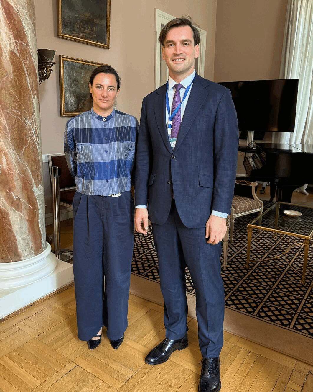 Dialog Francez-Român la Ambasada Franței, cu Anna Pic