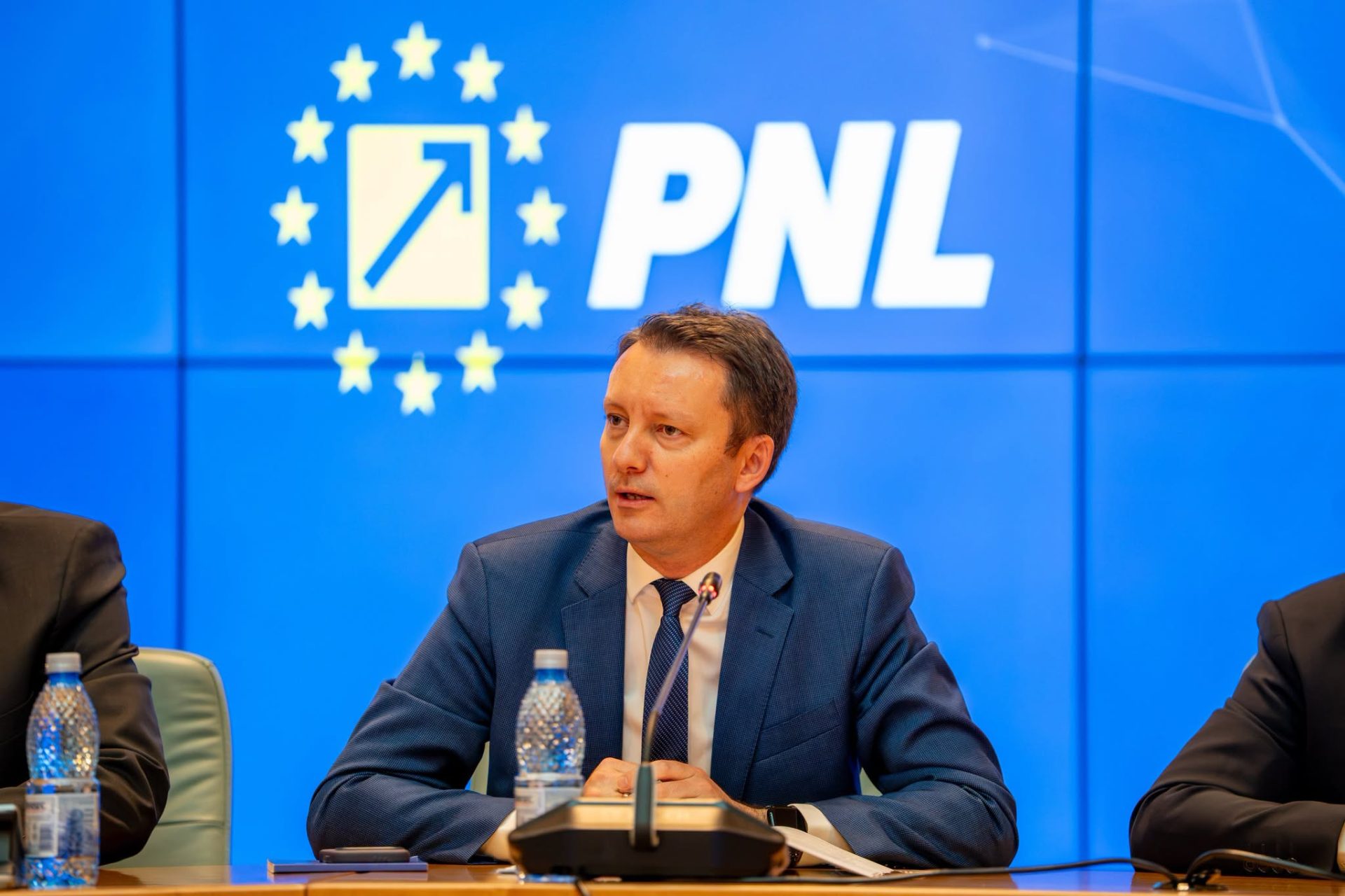 Decret prezidențial atacat în instanță Decretul prin care președintele Nicușor Dan l-a desemnat pe SIEGFRIED MUREȘAN candidat la funcția de prim-ministru a fost contestat în instanță