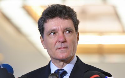 Președintele Nicușor Dan nu exclude alegerile anticipate, deși le evită Președintele Nicușor Dan a declarat, într-un interviu pentru Euronews, că, deși nu își dorește alegerile anticipate, situația politică actuală nu mai permite excluderea categorică a acestui scenariu