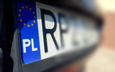 Despăgubiri masive după un accident mortal în Italia, provocat de o mașină neasigurată înmatriculată în Polonia Un șofer italian se confruntă cu o despăgubire de aproximativ 1,3 milioane de euro după ce a provocat un accident mortal în Italia, în timp ce conducea o mașină cu numere de înmatriculare poloneze care nu deținea asigurarea obligatorie