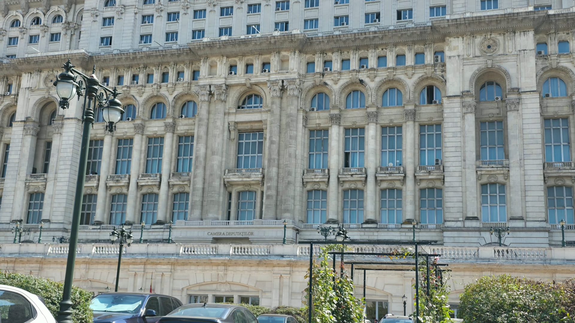 AUR vrea interzis votul online la Camera Deputaților