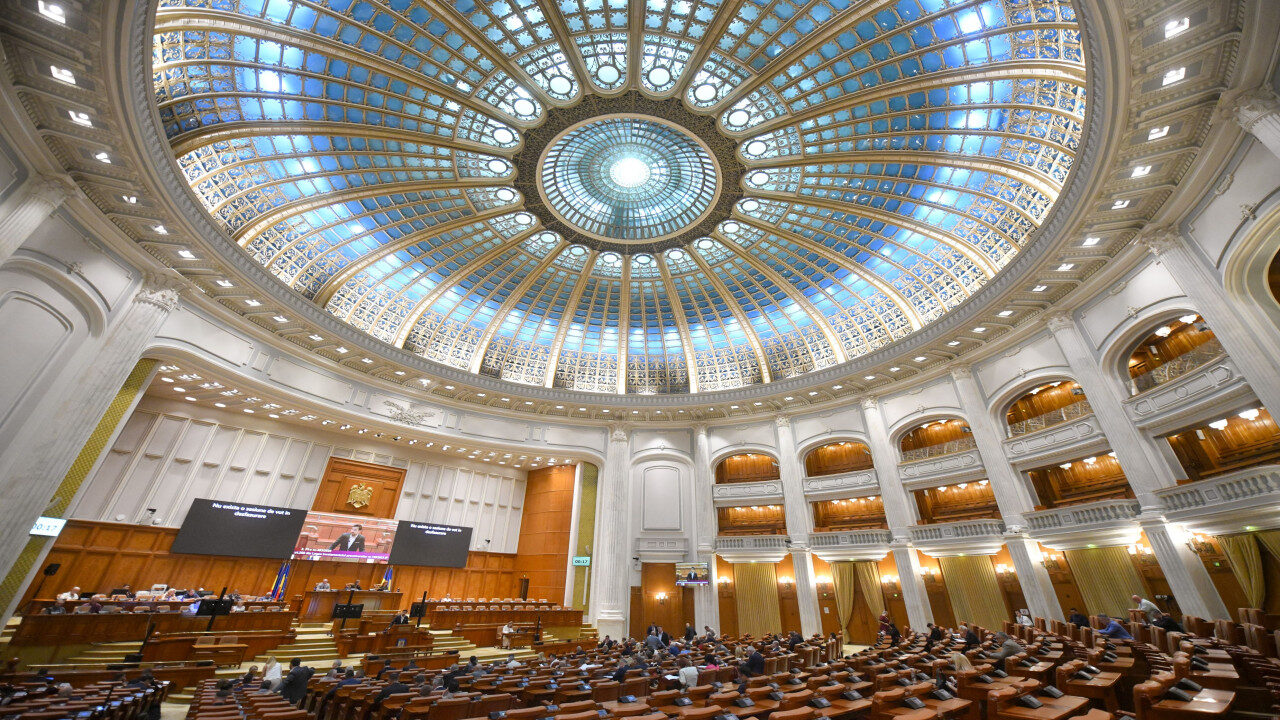 Negocieri intense pentru formarea noului guvern Președintele Nicușor Dan ar putea desemna un premier până la sfârșitul săptămânii, deschizând calea pentru audieri și votul în Parlament săptămâna viitoare