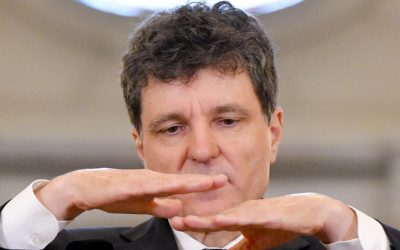 Președintele Nicușor Dan a declarat sâmbătă, 19 septembrie, la Bistrița-Năsăud, că România a înregistrat o îmbunătățire a ratingului de țară în ultimele șase și doisprezece luni