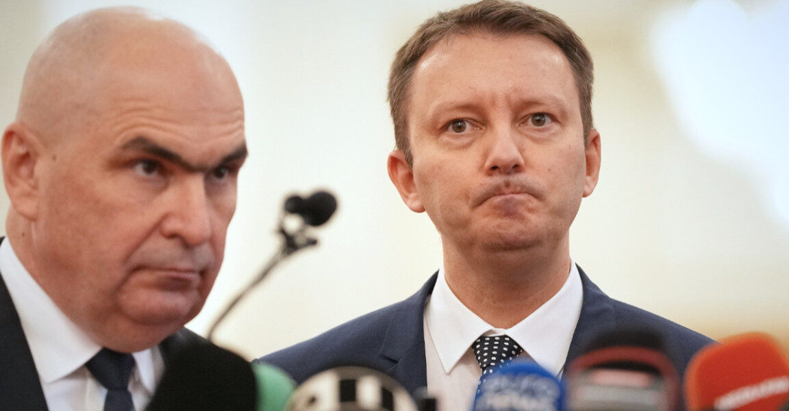Mizele votului pentru noul premier, 10 zile pentru majoritate S-a publicat decretul prezidențial, iar jocul politic pentru formarea noului guvern intră în linie dreaptă