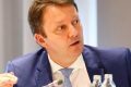 Mureșan, a treia propunere de premier, contestat de PSD Președintele Nicușor Dan a desemnat, după negocieri intense la Palatul Cotroceni, pe europarlamentarul Siegfried Mureșan ca fiind a treia propunere pentru funcția de premier