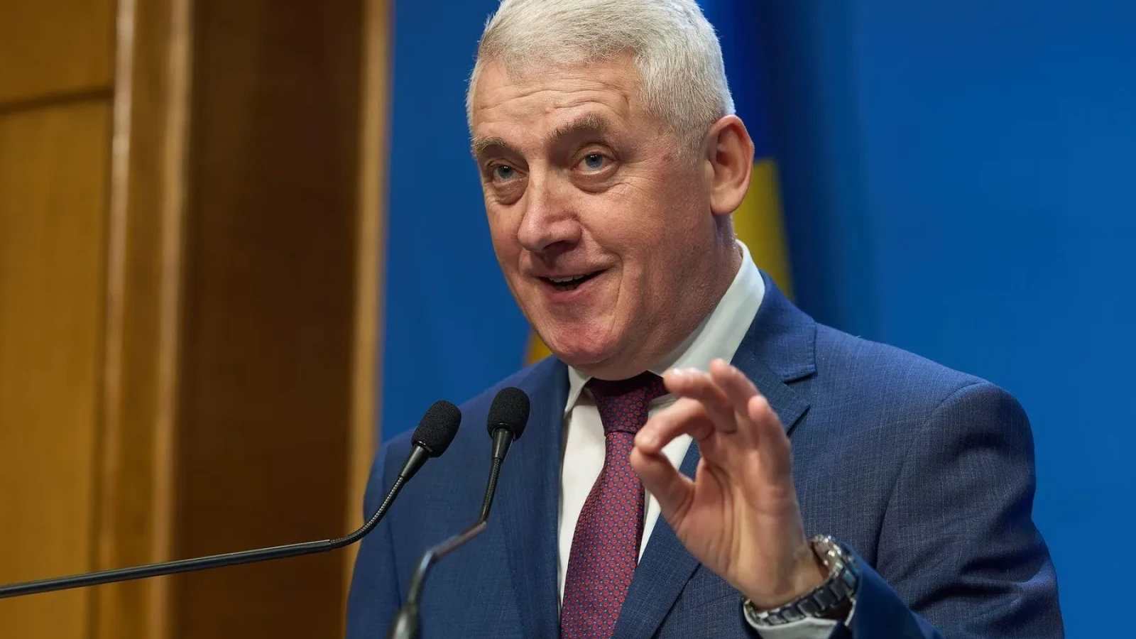 Scrie un articol de presă în stil jurnalistic românesc despre: Cuprins:Autoritatea Electorală Permanentă (AEP) a încheiat seria consultărilor privind proiectul de lege care va stabili măsurile pentru aplicarea în România a Regulamentului european referitor la transparența și vizarea unui public-țintă în publicitatea politică