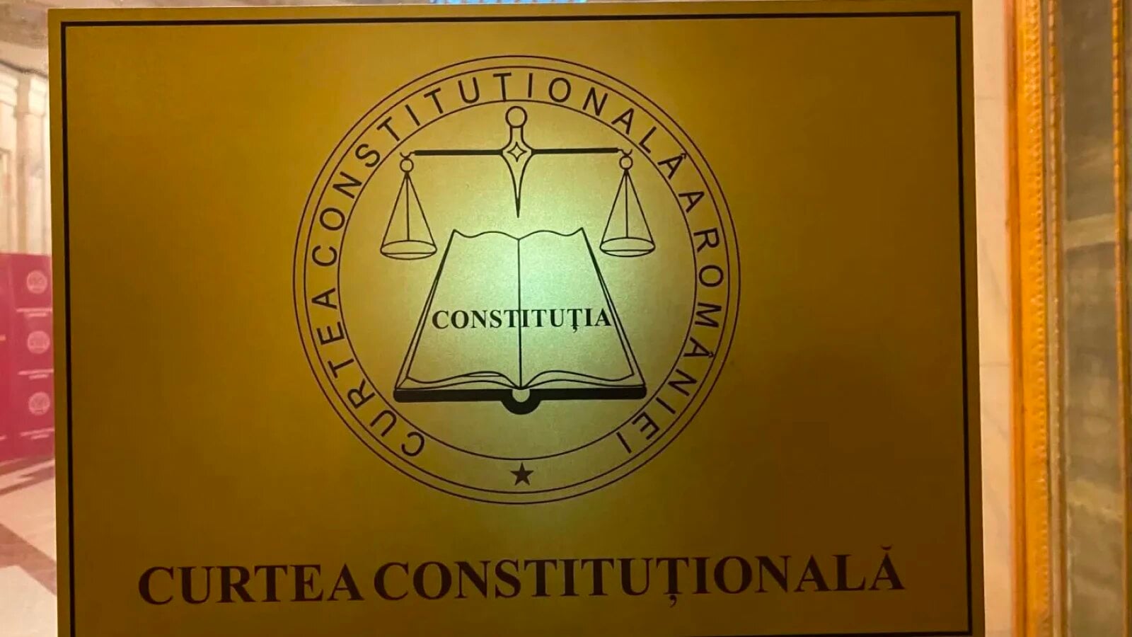 Curtea Constituțională (CCR) va delibera miercuri, 30 septembrie, asupra a două conflicte juridice majore care au implicații profunde asupra relațiilor dintre puterile statului