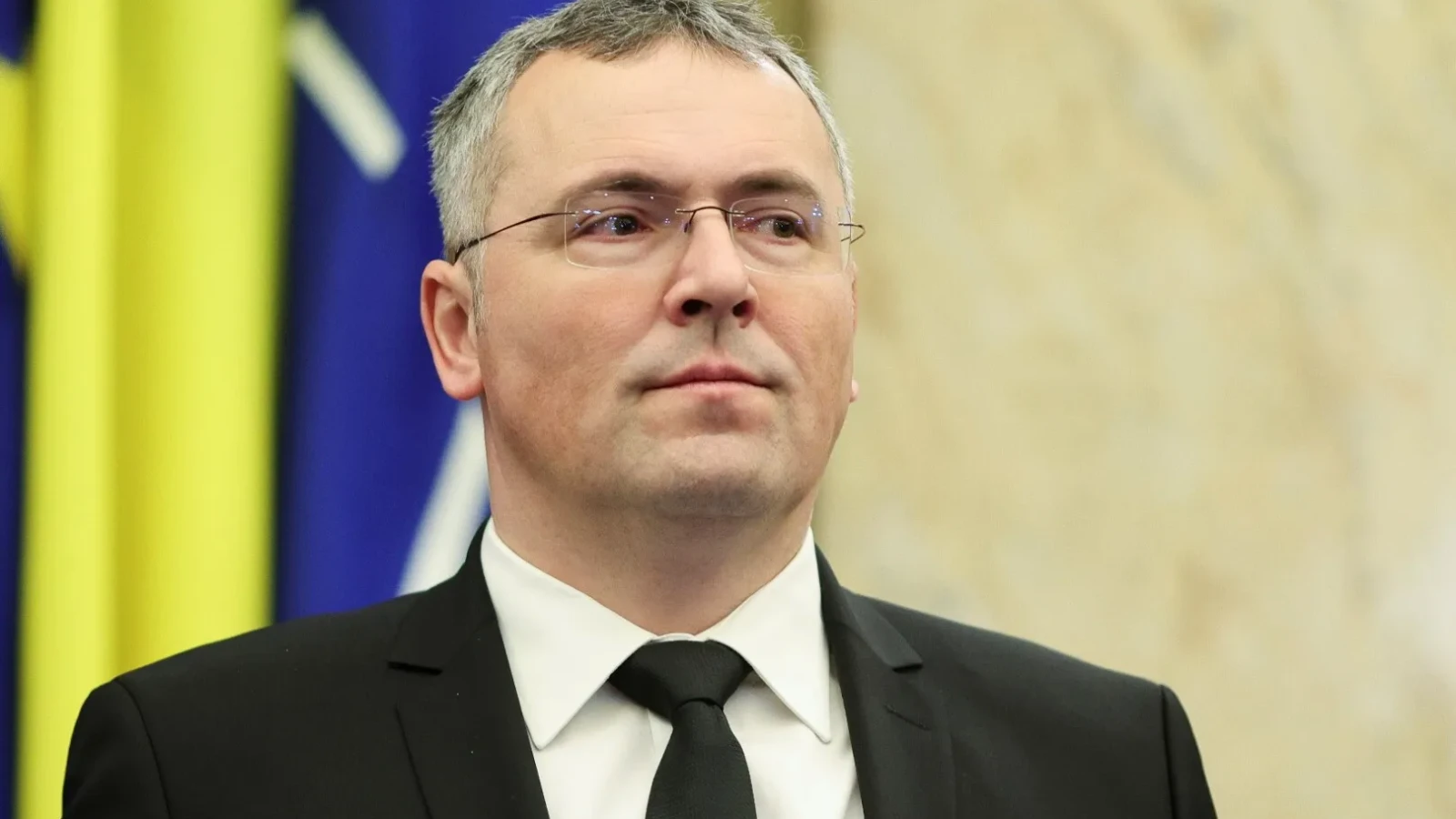 Dezvăluirile despre o călătorie cu avionul privat spre Mykonos, la care au participat nume sonore din politică, justiție și mediul de afaceri, au stârnit reacții vehemente din interiorul sistemului judiciar