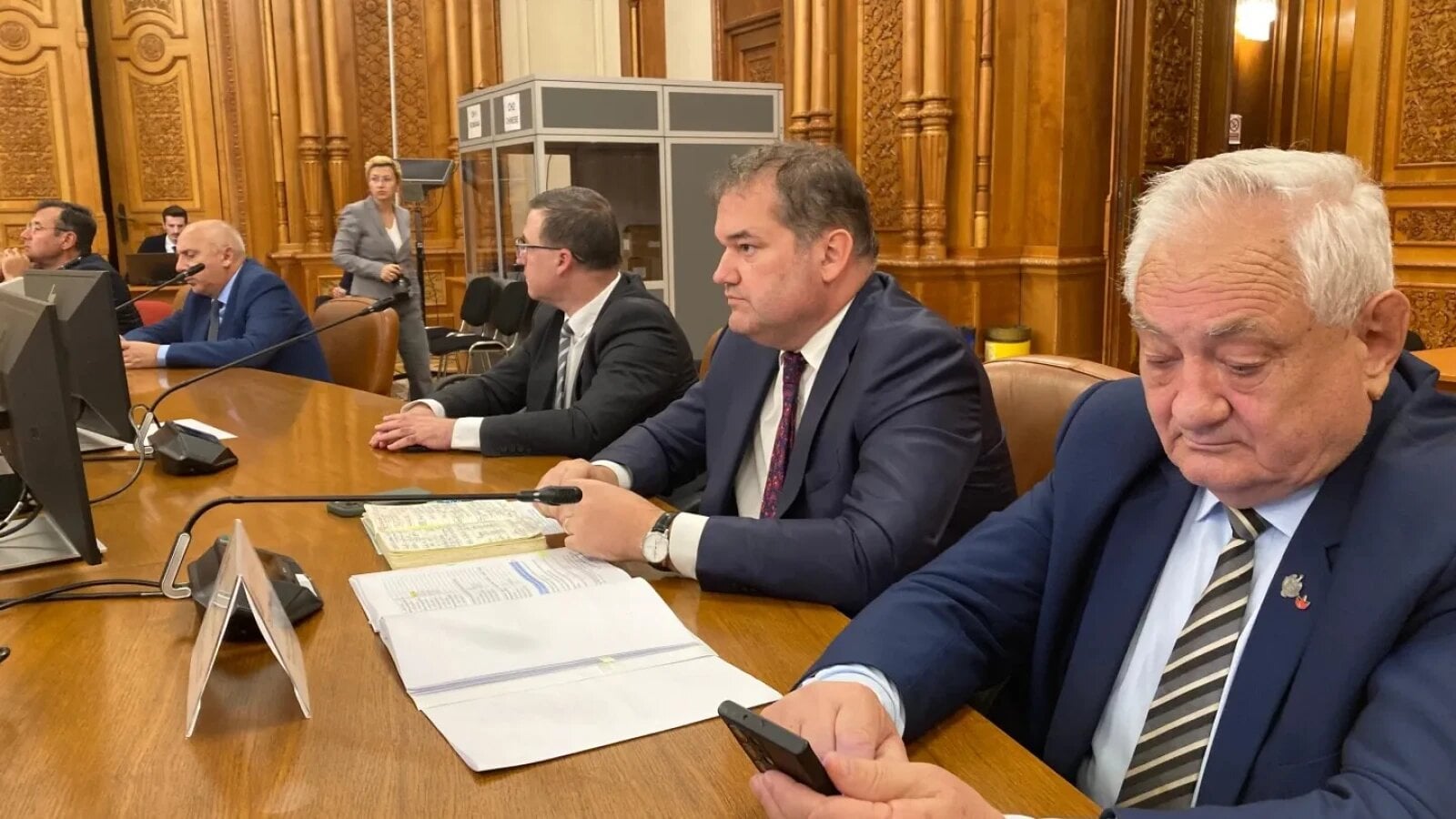 Cseke Attila, ministrul propus de UDMR pentru portofoliul Dezvoltării, Lucrărilor Publice și Administrației, a primit aviz favorabil în comisiile parlamentare