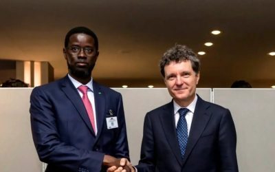 Nicușor Dan S-A ÎNTÂLNIT CU PREȘEDINTELE SENEGALULUI LA ONU Președintele României, Nicușor Dan, a avut o întâlnire importantă la New York cu omologul său din Senegal, BASSIRou DIOMAYE DIAKHAR FAYE