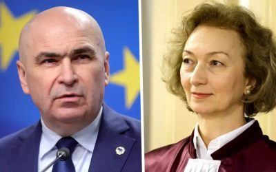Imagini de pe camerele de supraveghere din Parlament, difuzate de Antena 3 CNN, confirmă cronologia întâlnirii din 14 august dintre premierul demis ILIE BOLOJAN și președinta Curții Constituționale, SIMINA TĂNĂSESCU