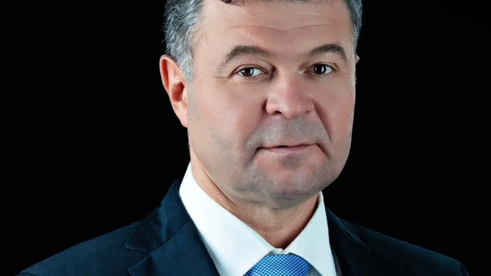 PNL Timiș, prin vocea rectorului UVT Marilen PIRTEA, critică vehement deciziile Curții Constituționale (CCR) cu privire la conducerea Televiziunii Române (TVR) și a Radioului Public, considerând că acestea ridică semne de întrebare serioase legate de independența instituțiilor media și de securitatea juridică