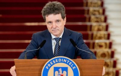 Ambasadori străini, primiți la Cotroceni pentru acreditare Președintele Nicușor Dan a primit, vineri, la Palatul Cotroceni, 17 ambasadori străini, care și-au prezentat oficial scrisorile de acreditare, marcând astfel debutul oficial al mandatelor lor diplomatice în România