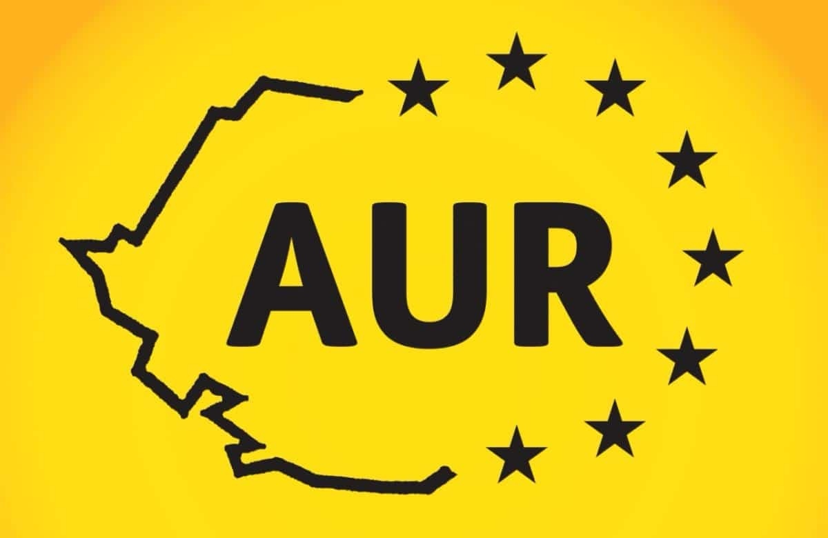 Silvius Cornean, de la AUR la USR, țintește Primăria Băile Herculane în 2028 Fostul vicepreședinte al filialei AUR din Caraș-Severin, Silvius Cornean, a părăsit formațiunea politică și s-a alăturat Uniunii Salvați România (USR)