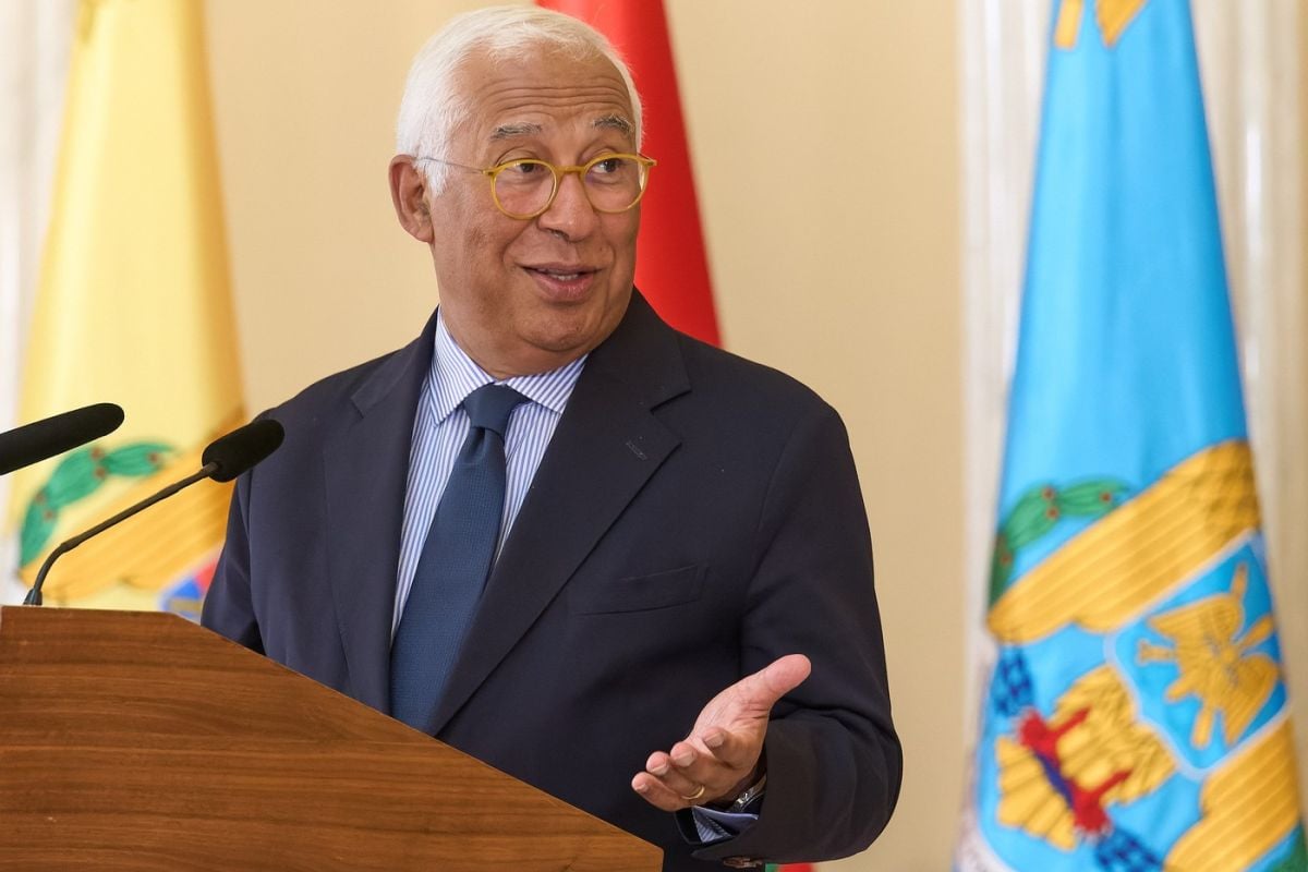 Securitatea Mării Negre, pilon strategic pentru UE Ultimele incidente de securitate de la granița estică a Uniunii Europene, inclusiv violări repetate ale spațiului aerian românesc și amenințări cu drone maritime în Marea Neagră, reprezintă evoluții profund îngrijorătoare pentru întregul bloc comunitar, a subliniat un oficial european