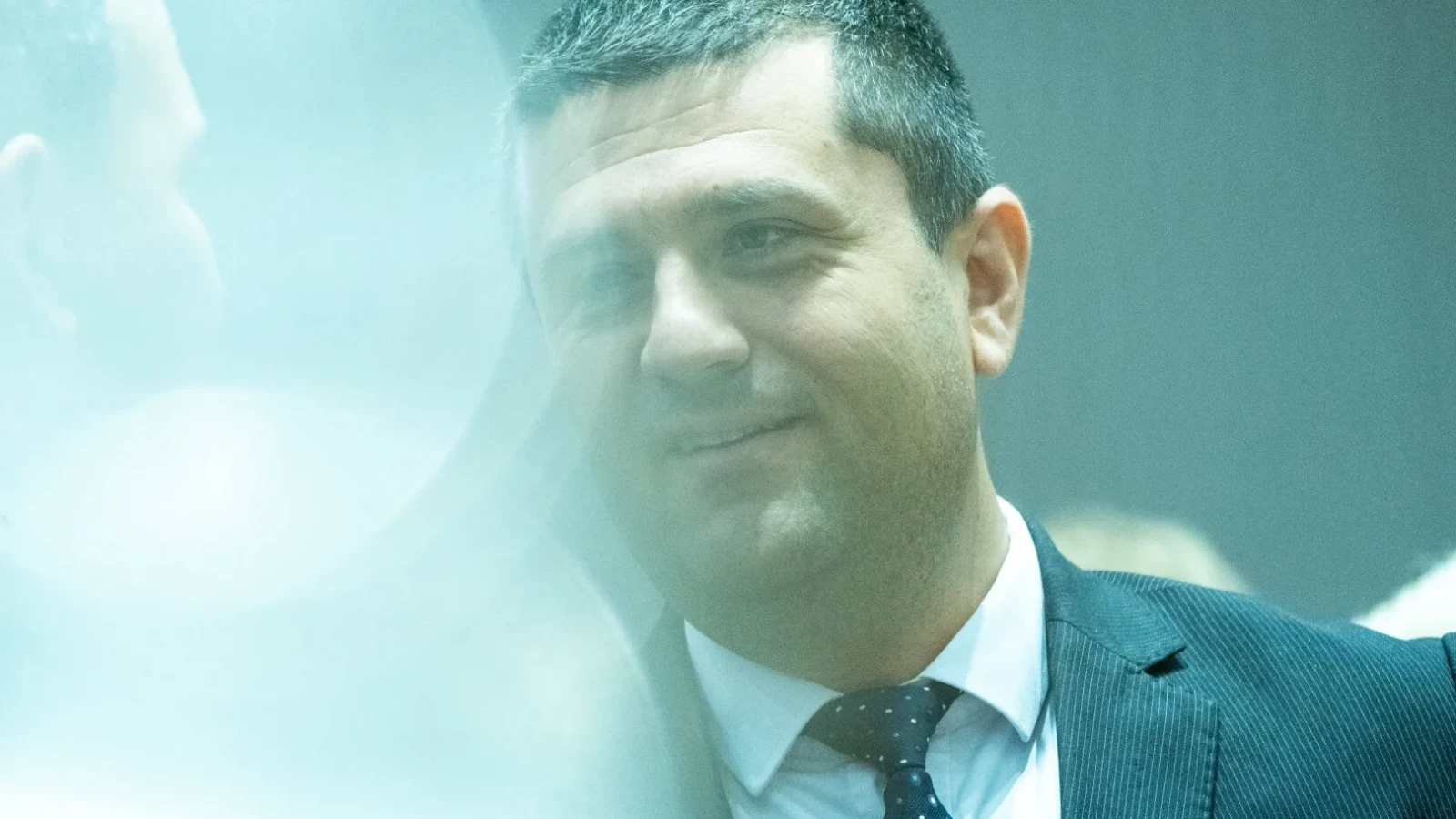 Radu Miruță, ministrul interimar al Apărării, i-a răspuns ferm primarului Craiovei, Lia Olguța Vasilescu, în privința negocierilor pentru formarea unui nou guvern, condus de Siegfried Mureșan