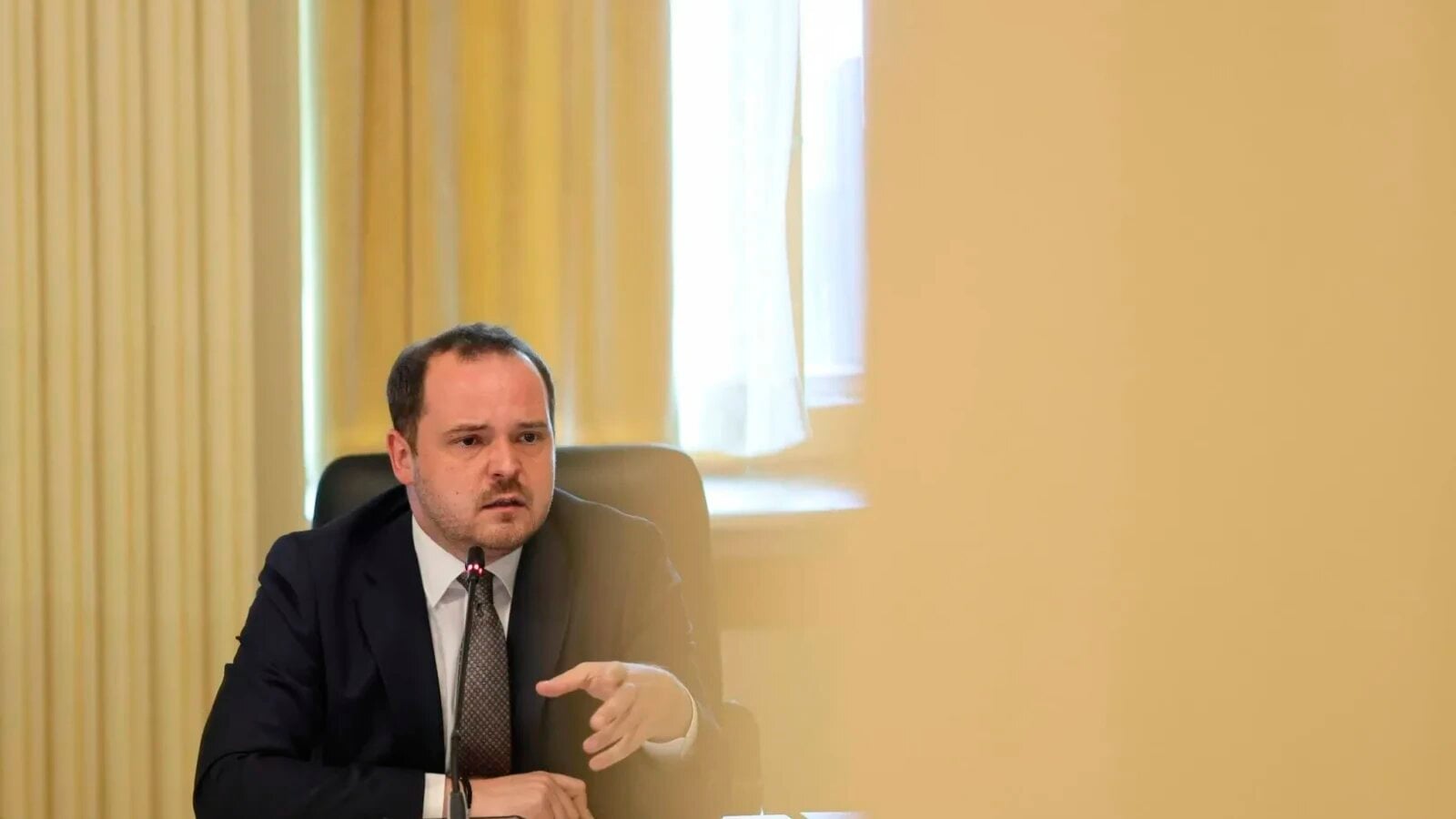 PNRR-ul, deși închis oficial, continuă să genereze tensiuni politice și acuzații, în special în domeniul sănătății