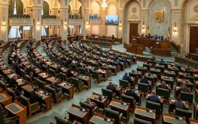 Proiectul de lege privind interzicerea cumulării pensiei cu salariul, inițiat de Guvernul BOLOBAN, pare să fie blocat într-un purgatoriu legislativ, după ce Senatul l-a ignorat complet